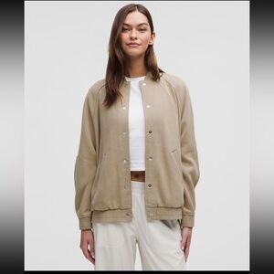 Lululemon Scuba Oversized Collegiate Jacket Beige Size XS/S Cotton Blend NWT